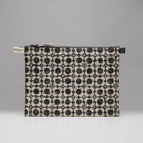 Large Pouch { X5+ }