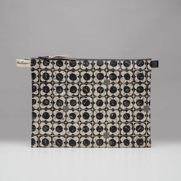 Large Pouch { X5+ }