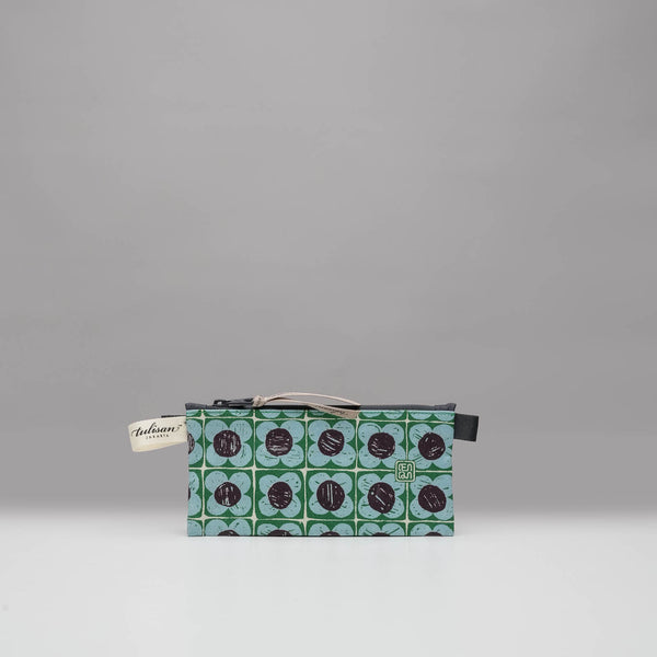 Petite Pouch { X5+ }