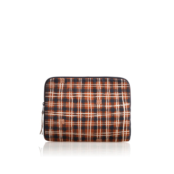 Small Proteger Pouch { X4 } - hover