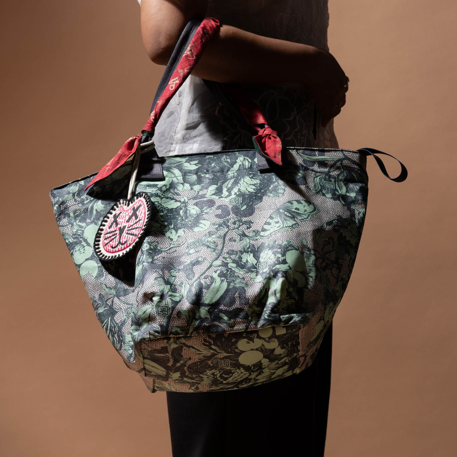 Botani Lace - City Tote