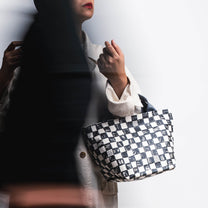 Catur - Cosmopolitan Tote