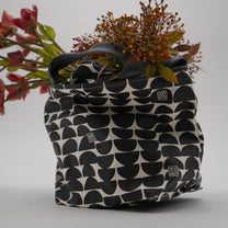 Cosmopolitan Tote { X5 }