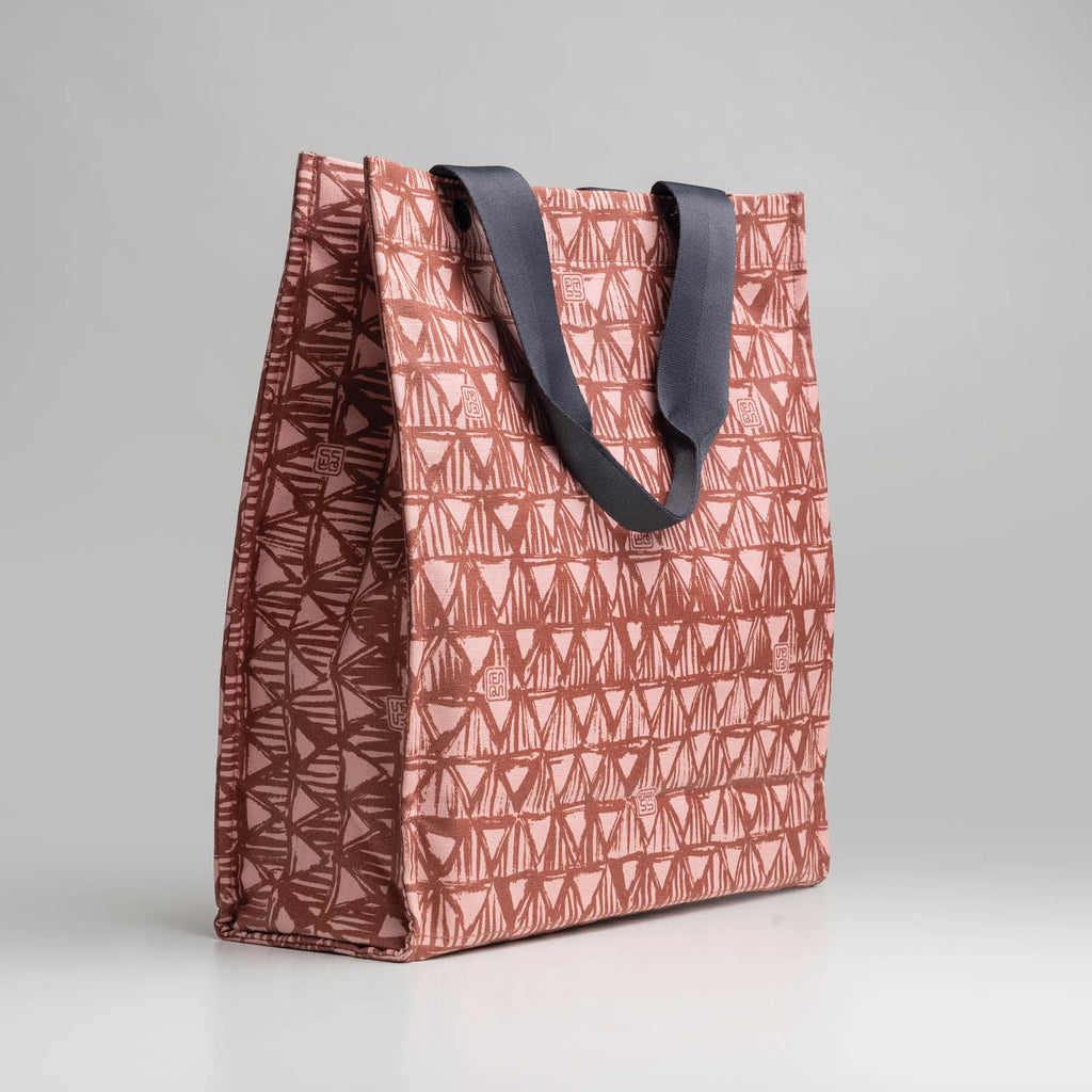 Curator Tote { X5 }