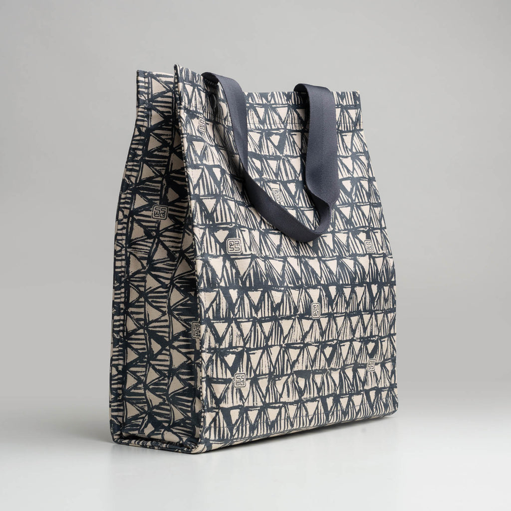 Curator Tote { X5 }