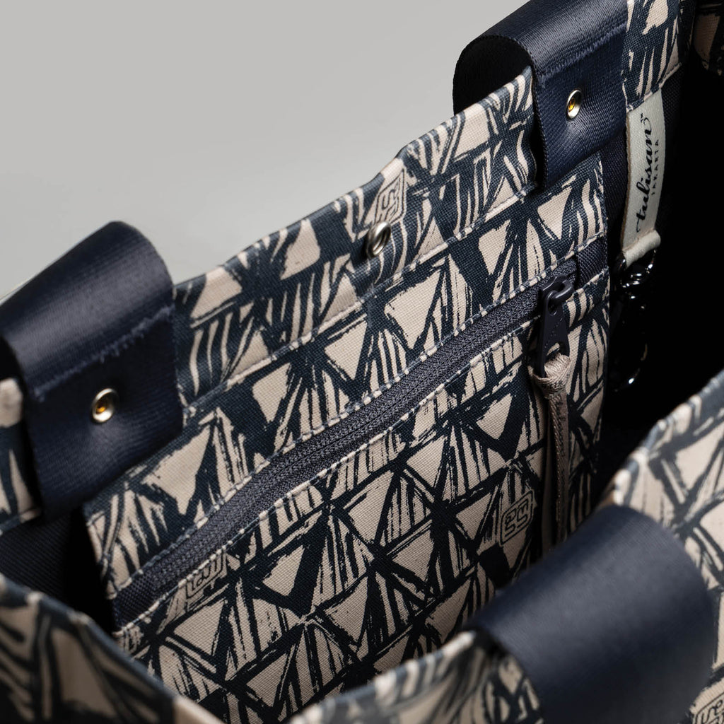 Curator Tote { X5 }