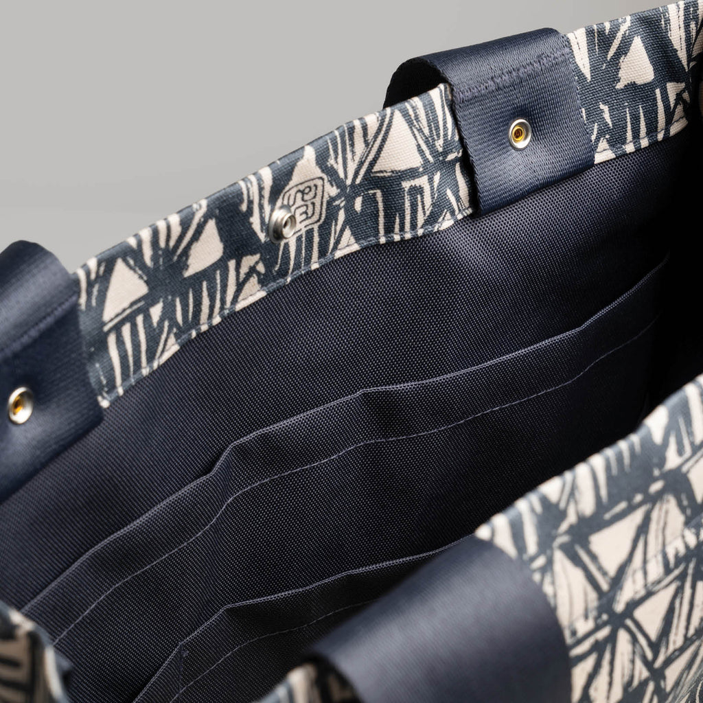 Curator Tote { X5 }