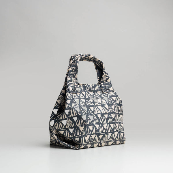 Kepik Tote { X5 } - hover
