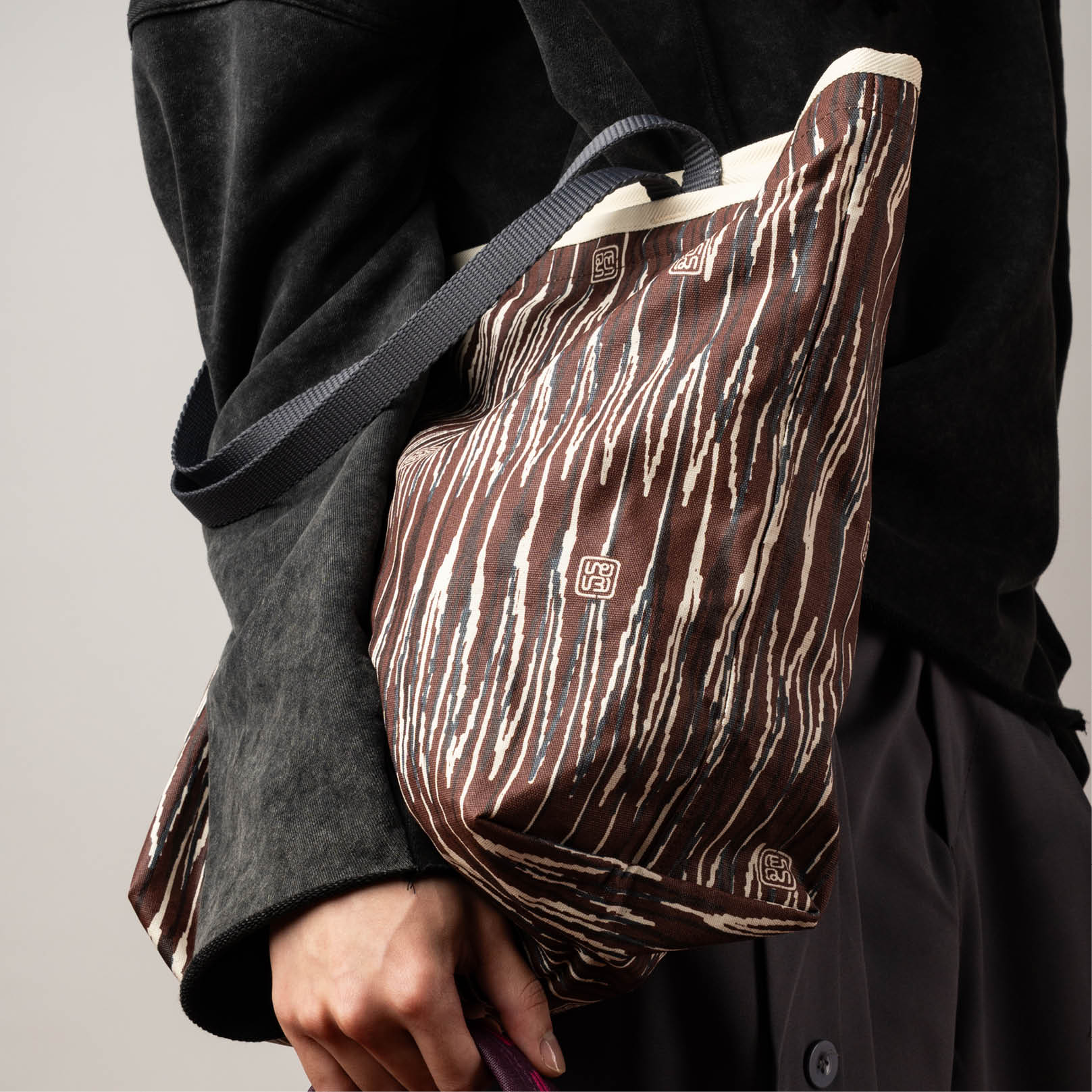 Postmo Ulos II - Siesta Tote