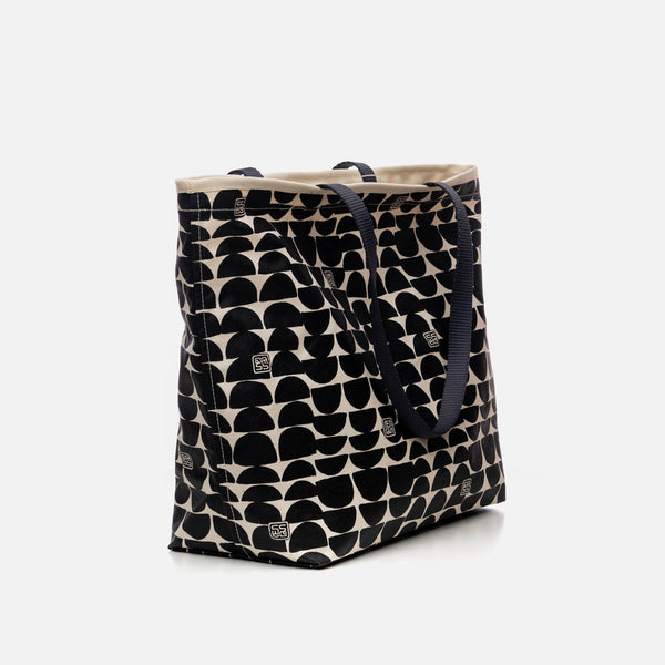 Siesta Tote { X4 } - hover