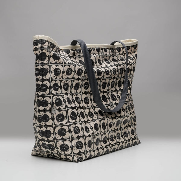 Siesta Tote { X5 } - hover