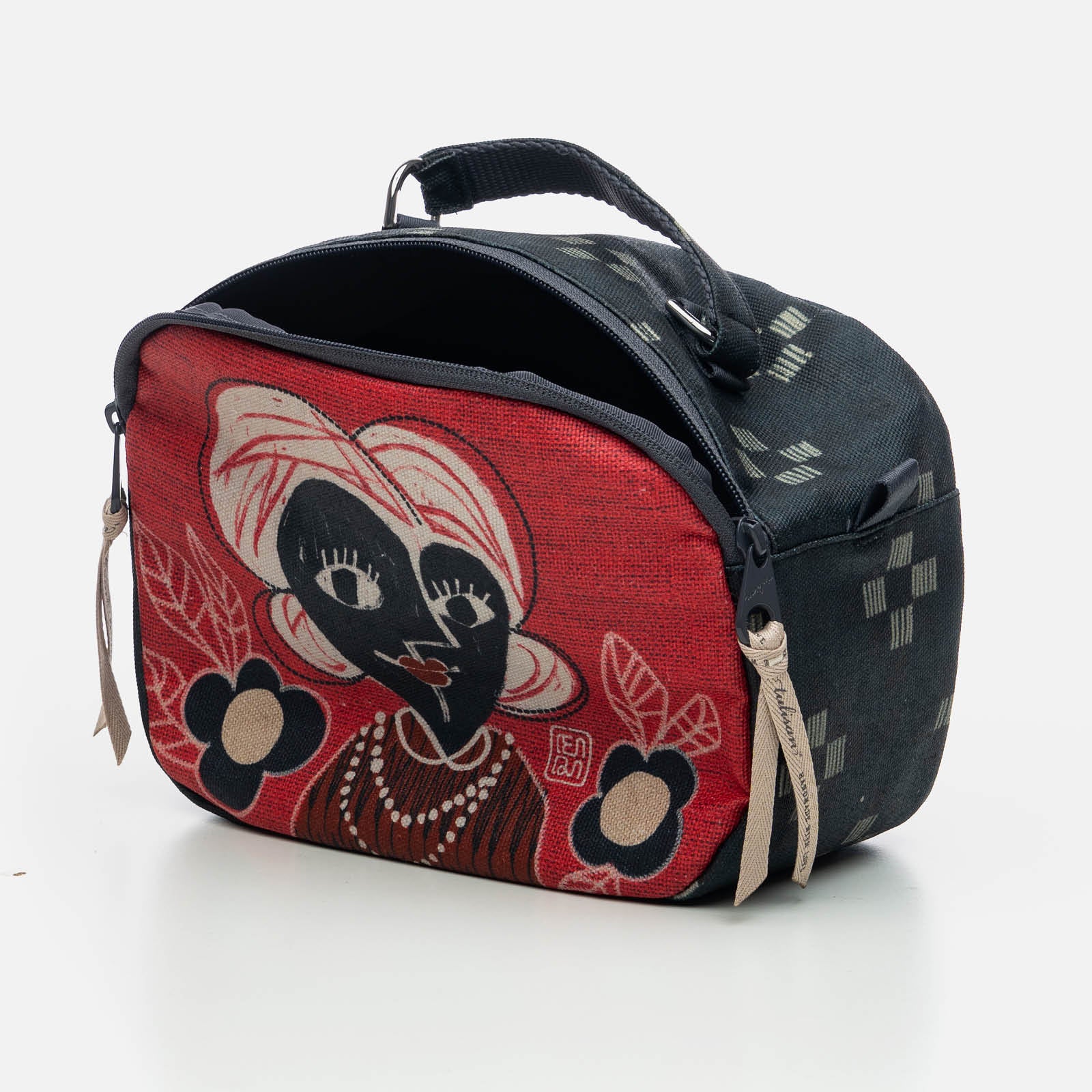 The Matriach - Intersection Bag