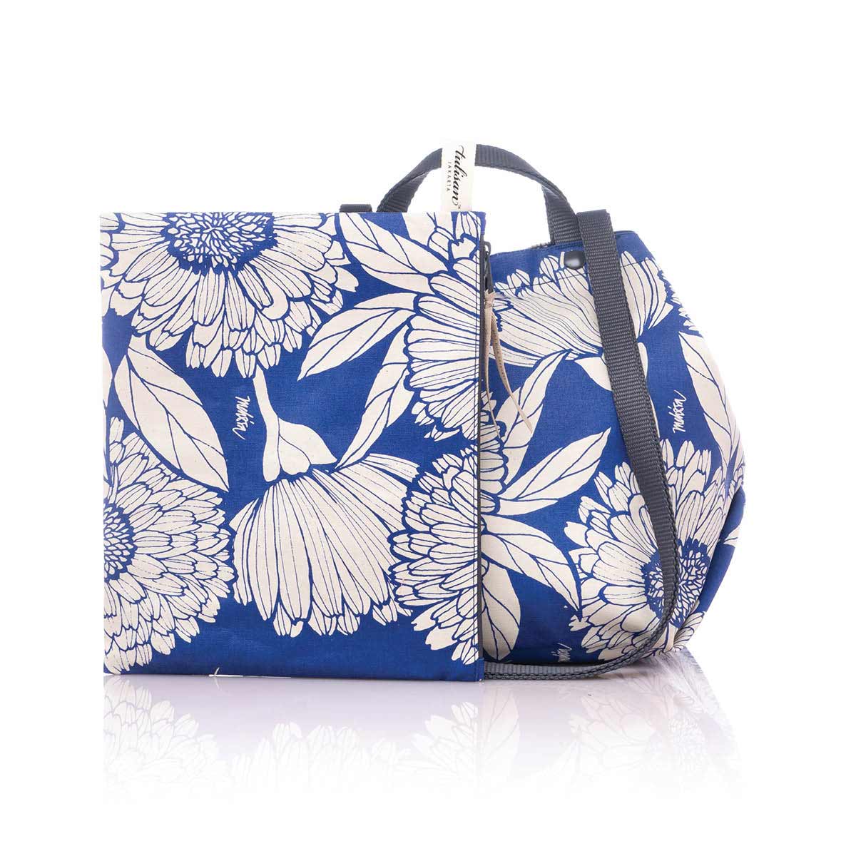Hobo Tote { X }