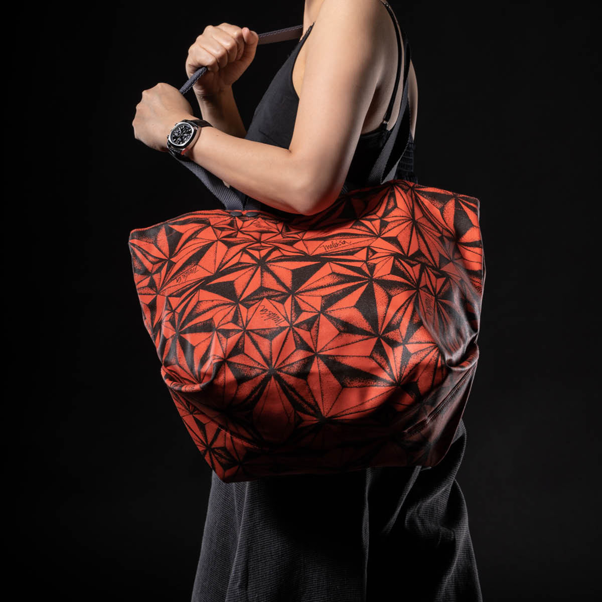 Hobo Tote { X }